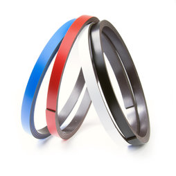 MT-07, Gekleurd magneetband 7 mm, om zelf te beschrijven en op maat te knippen, rollen à 1 m